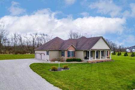 135 Auld Ridge Way Hebron, OH 43025