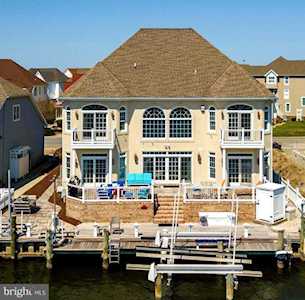 305 S Heron Gull Ct Ocean City, MD 21842