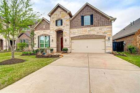 3127 Breeze Bluff Way Richmond, TX 77406