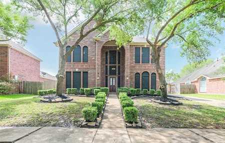 1131 Evandale Ln Sugar Land, TX 77479