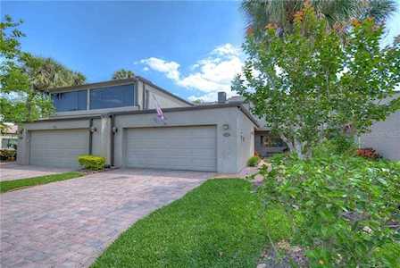 4510 Rolling Green Ln Tampa, FL 33618