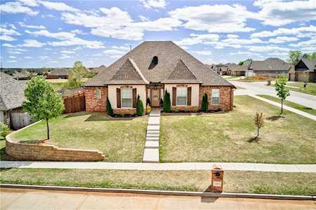 3200 Wood Valley Rd Norman, OK 73071