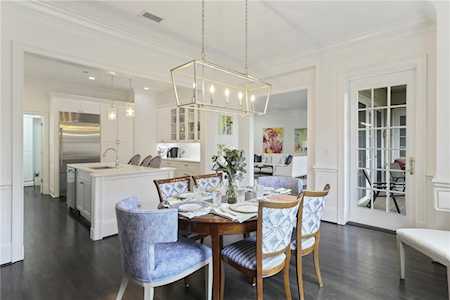 3657 Peachtree Rd NE #2A Atlanta, GA 30319