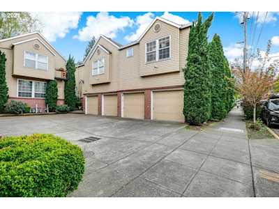 2030 NW Lovejoy St #9 Portland, OR 97209