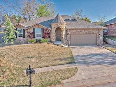 2224 Diana Dr Norman, OK 73071