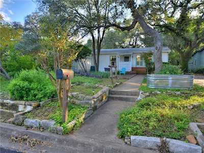 903 Philco DR Austin, TX 78745