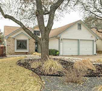 6401 Evangeline TRL Austin, TX 78727
