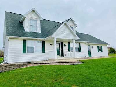 1057 County Road V Fond Du Lac, WI 54935