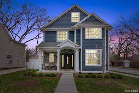 1419 Cherokee Ave Royal Oak, MI 48067