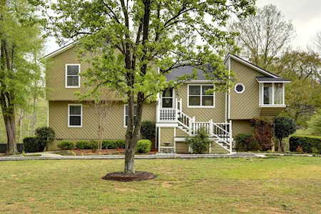 82 Lazy Water Dr SW Euharlee, GA 30120
