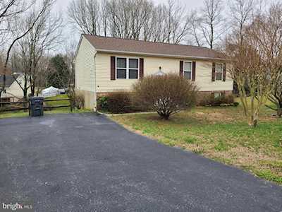 2915 Donegal Dr Chesapeake Beach, MD 20732