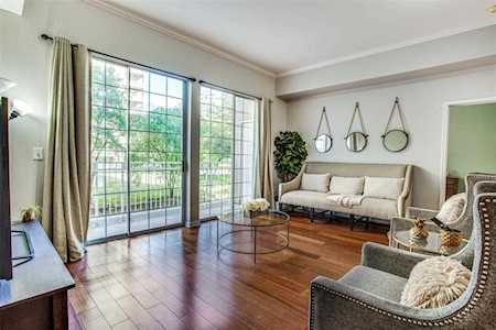 3225 Turtle Creek Boulevard #306 Dallas, TX 75219