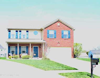 10630 Brookchase Ct Louisville, KY 40228