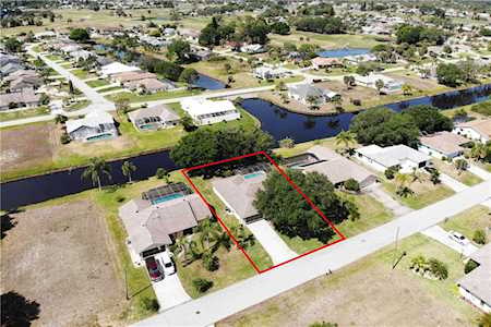 236 Mark Twain Ln Rotonda West, FL 33947