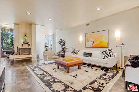 1333 S Beverly Glen Boulevard #404 Los Angeles, CA 90024