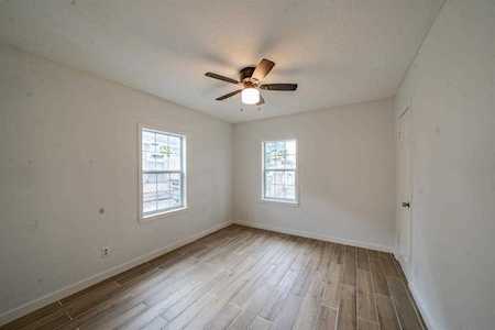 3710 Cactus St Houston, TX 77026