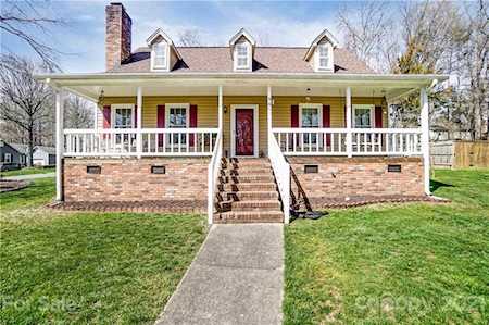 6601 Farrington Ln Charlotte, NC 28227