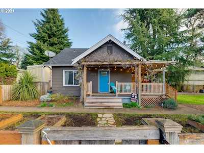 3123 SE Malcolm St Milwaukie, OR 97222