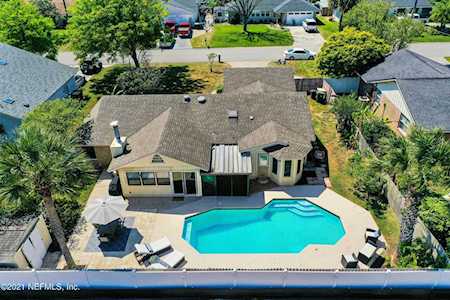 4143 Seabreeze Dr Jacksonville, FL 32250