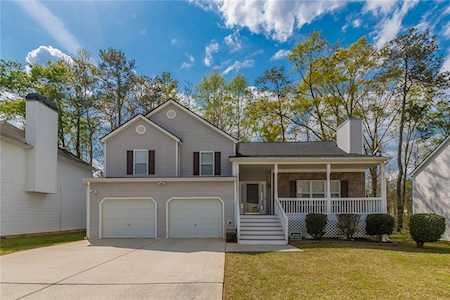 5713 Newnan Circle Austell, GA 30106
