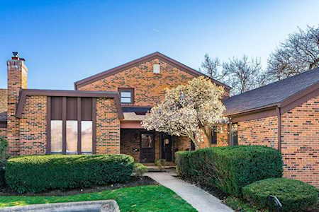 4275 Chaucer Lane Columbus, OH 43220