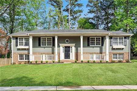 2408 Renny Ct Marietta, GA 30066