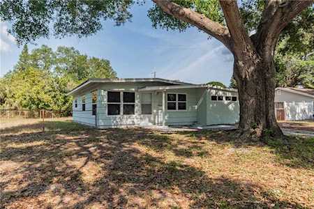 7397 15th St N St Petersburg, FL 33702