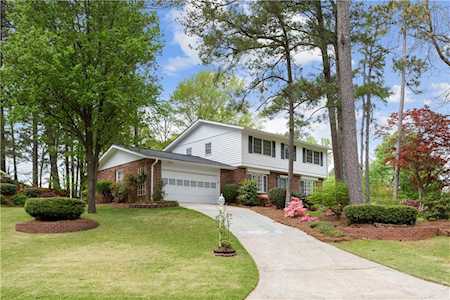 1534 Drayton Woods Dr Tucker, GA 30084