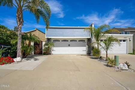 4561 Costa De Oro Oxnard, CA 93035