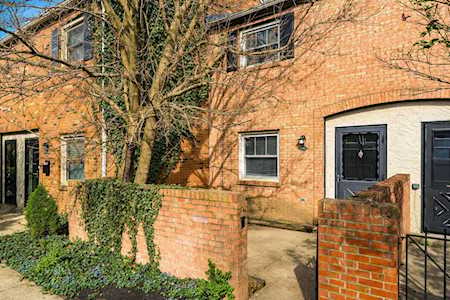 4742 Merrifield Place Columbus, OH 43220