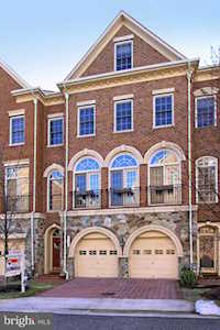 5183 Brawner Place Alexandria, VA 22304