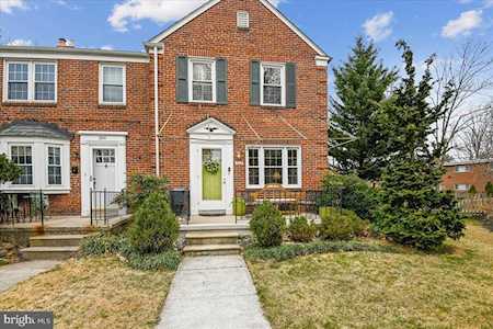 302 Stanmore Rd Baltimore, MD 21212