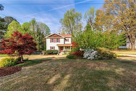 965 Daisy Ct Lawrenceville, GA 30044