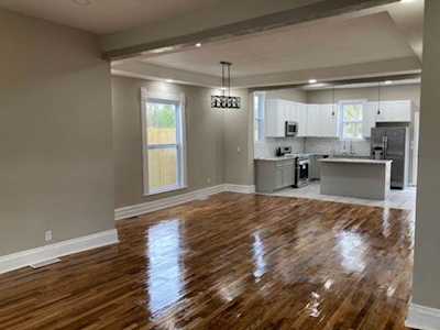 1841 N Broadway Ave Springfield, MO 65803