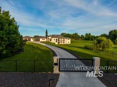 2622 N Big Sky Place Eagle, ID 83616