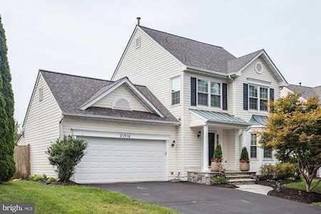 21316 Emerald Dr Germantown, MD 20876