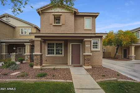 2238 E Wayland Drive Phoenix, AZ 85040
