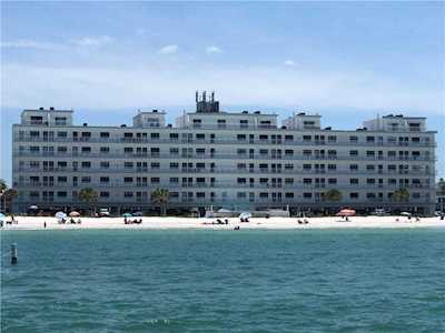 8470 W Gulf Blvd #503 Treasure Island, FL 33706