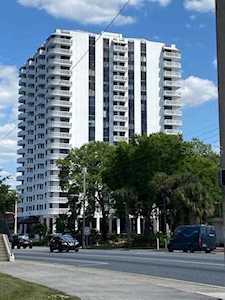 400 E Colonial Dr #1203 Orlando, FL 32803