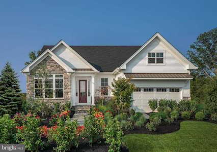 713 Arcade Way Dresher, PA 19025