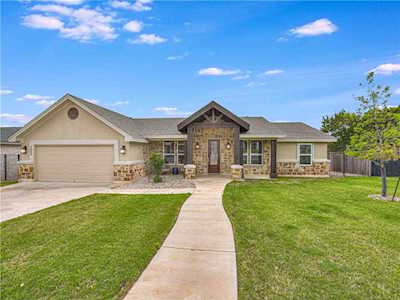 3004 Drake CV Lago Vista, TX 78645