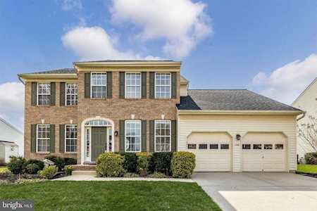 6268 White Birch Rd Eldersburg, MD 21784