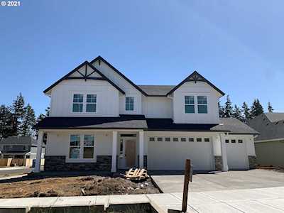 19716 Orchard Grove Dr Oregon City, OR 97045