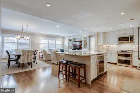 5 Park Place #121 Annapolis, MD 21401