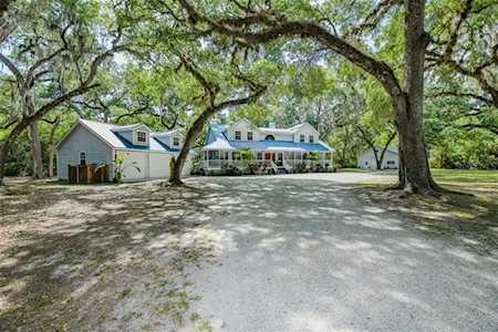 5750 Old Ranch Rd Sarasota, FL 34241