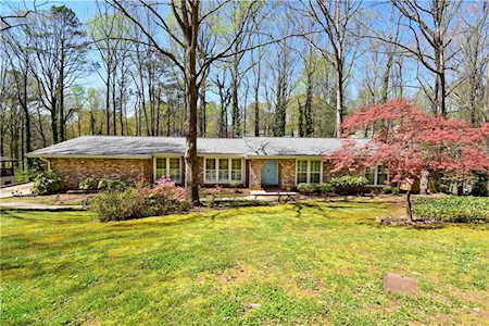 466 Willowbrook Dr SE Smyrna, GA 30082