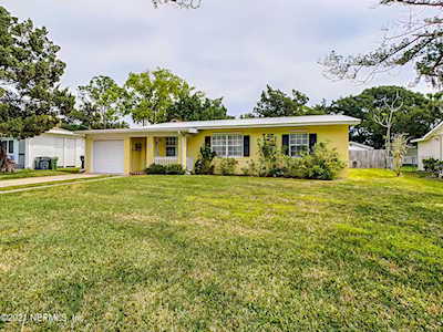 24 Solano Ave St Augustine, FL 32080