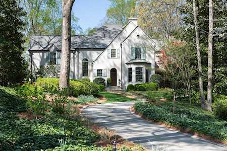 3179 Rockingham Dr Atlanta, GA 30327