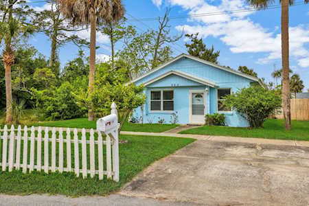 985 16th Ave Jacksonville Beach, FL 32250