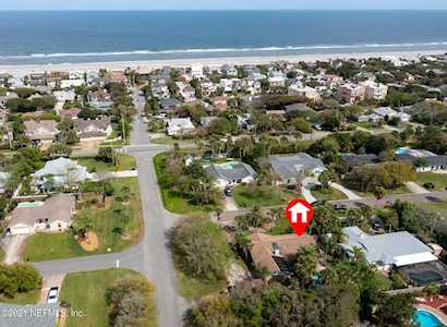 1798 Sea Oats Dr Atlantic Beach, FL 32233